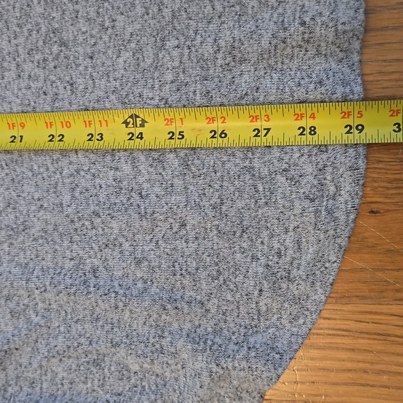 ST. JOHNS BAY WOMAN'S PLUS SIZE HEATHER GRAY LONG SLEEVES TOP SIZE 2X - Picture 11 of 14